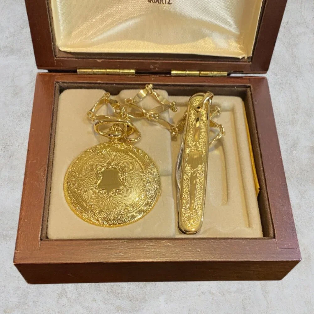 COLIBRI -- Swiss Quartz Pocket Watch/PenKnife, NOT WORKING, Wood Box, Never Used